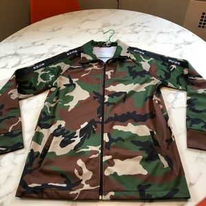 Men’s Zip Camo Happiness Jacket
